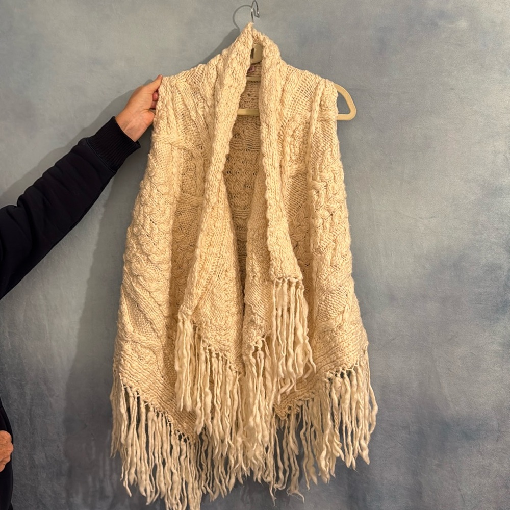 Cable knit vest